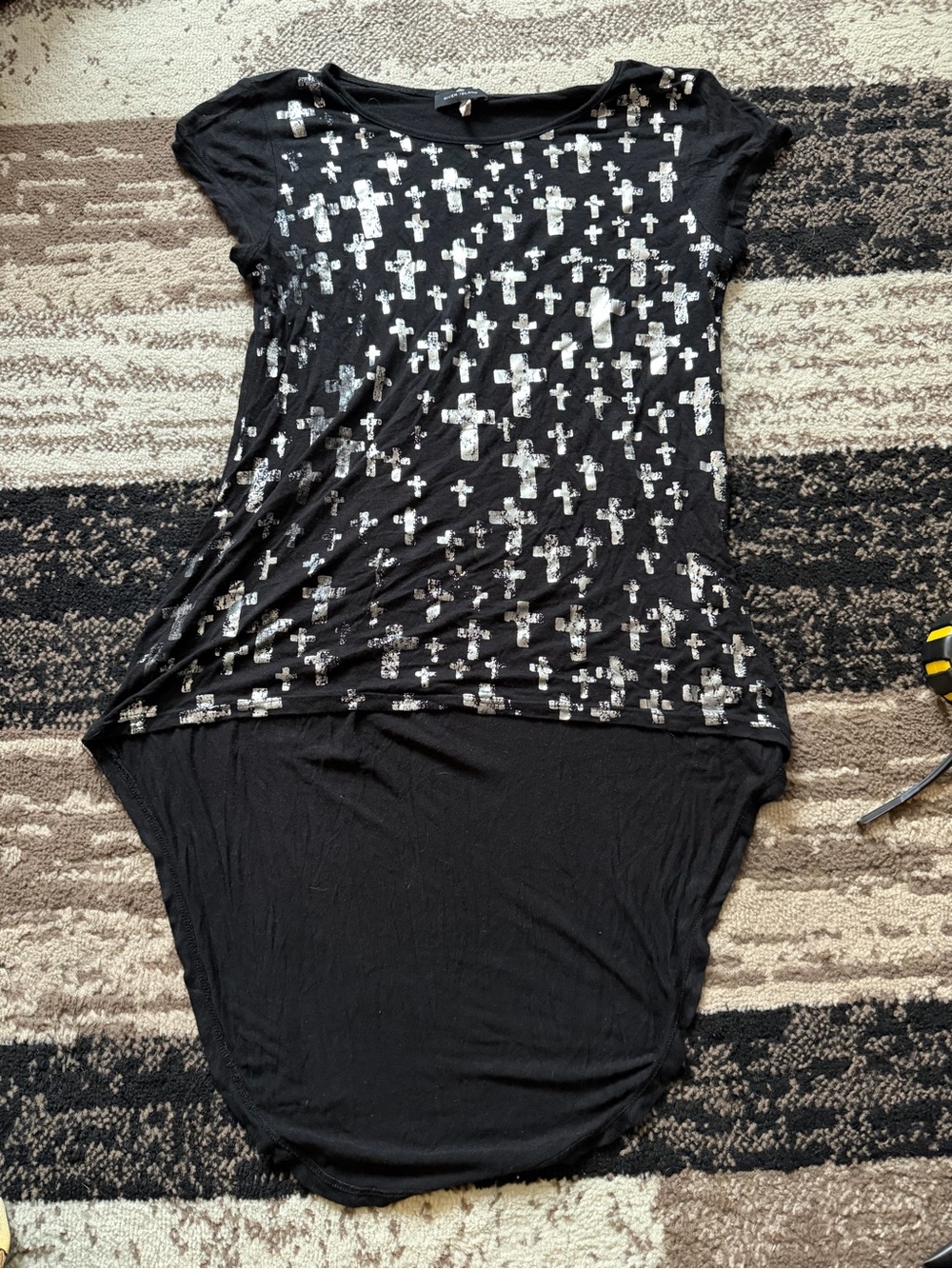 Women's river island 2010-2014 Black & silver cross print tuxedo tail top